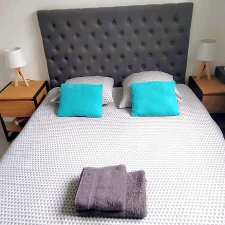 Chambre Et Salle De Bain De Privee Proche De Pau Бизано Экстерьер фото